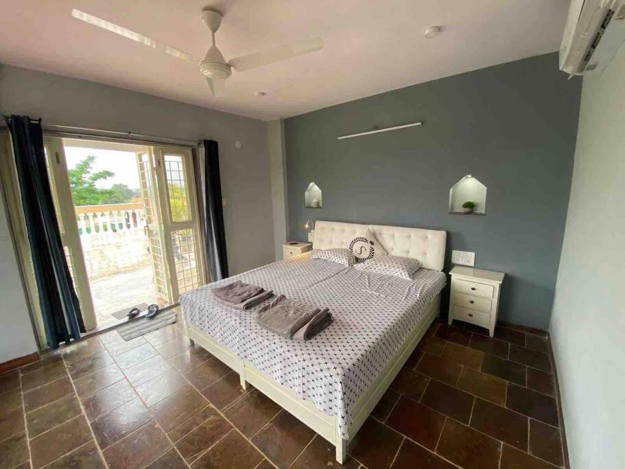 Shangri-La Valley Retreat Karjat Luaran gambar