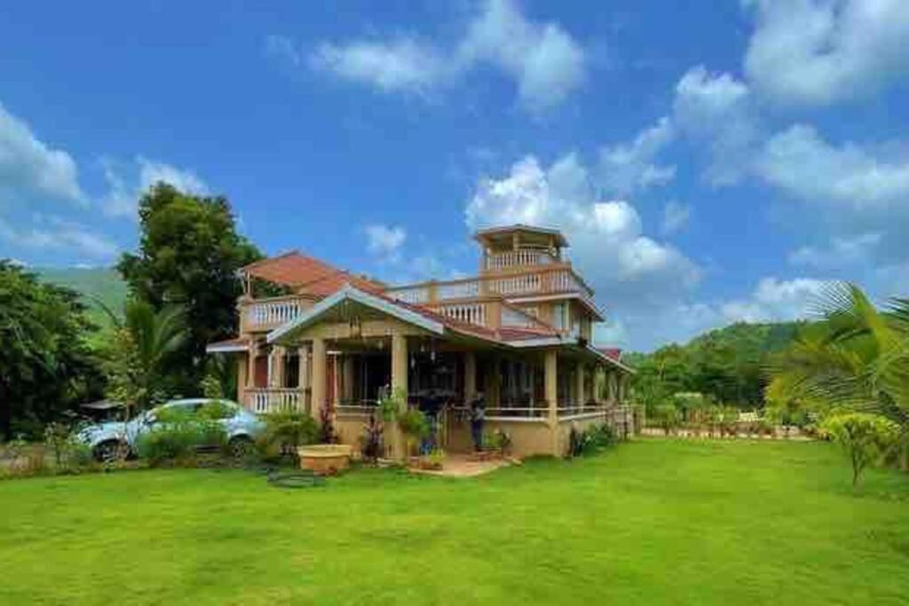 Shangri-La Valley Retreat Karjat Luaran gambar